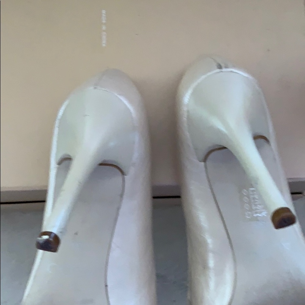 Aldo - Picture 7 of 7